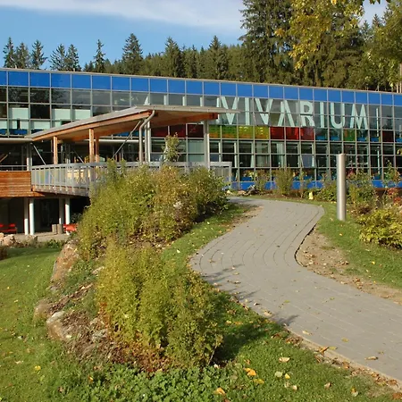 In Nahe Skipisten بيت للعطل Scheifling